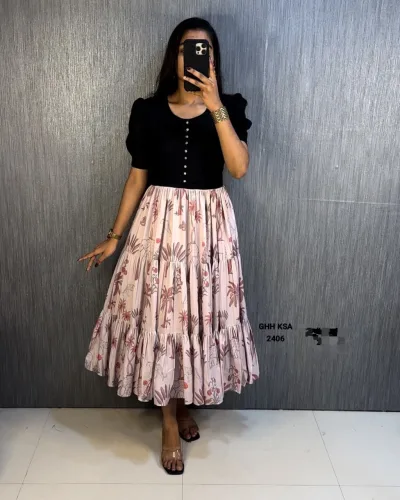 Premium Hakuba Muslin Gown